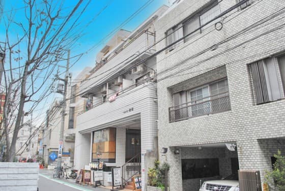 港区赤坂利回り5.39％！！南西向き角部屋オーナーチェンジ