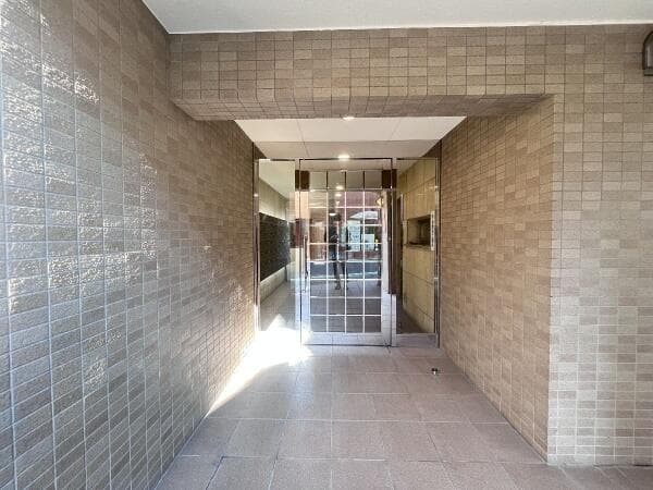 ルーブル都立大学 - 4