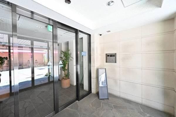 最寄り駅徒歩2分の立地！南向き角部屋の2LDK！ - 3