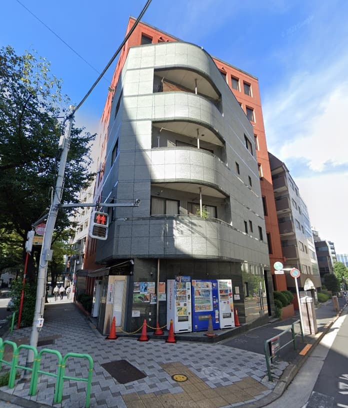 千代田区九段南二丁目 売ビル