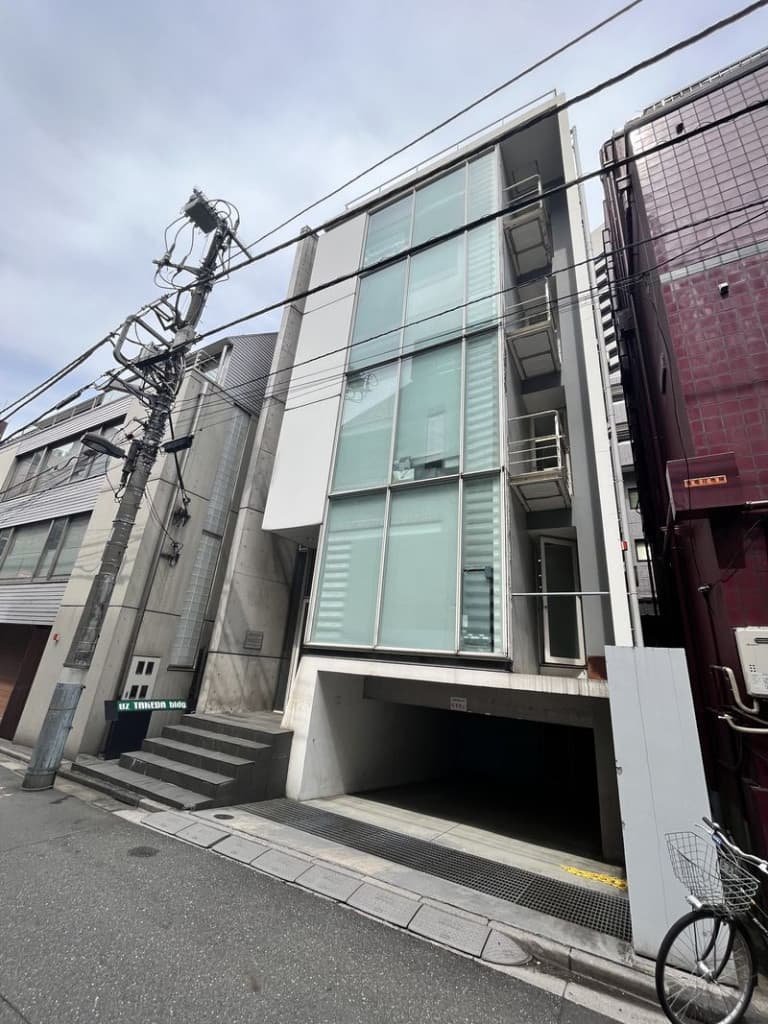 千代田区神田駿河台 J1御茶ノ水ビル